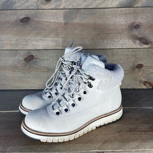 Cole haan zerogrand explore womens size 5 shoes beige hiking winter boots